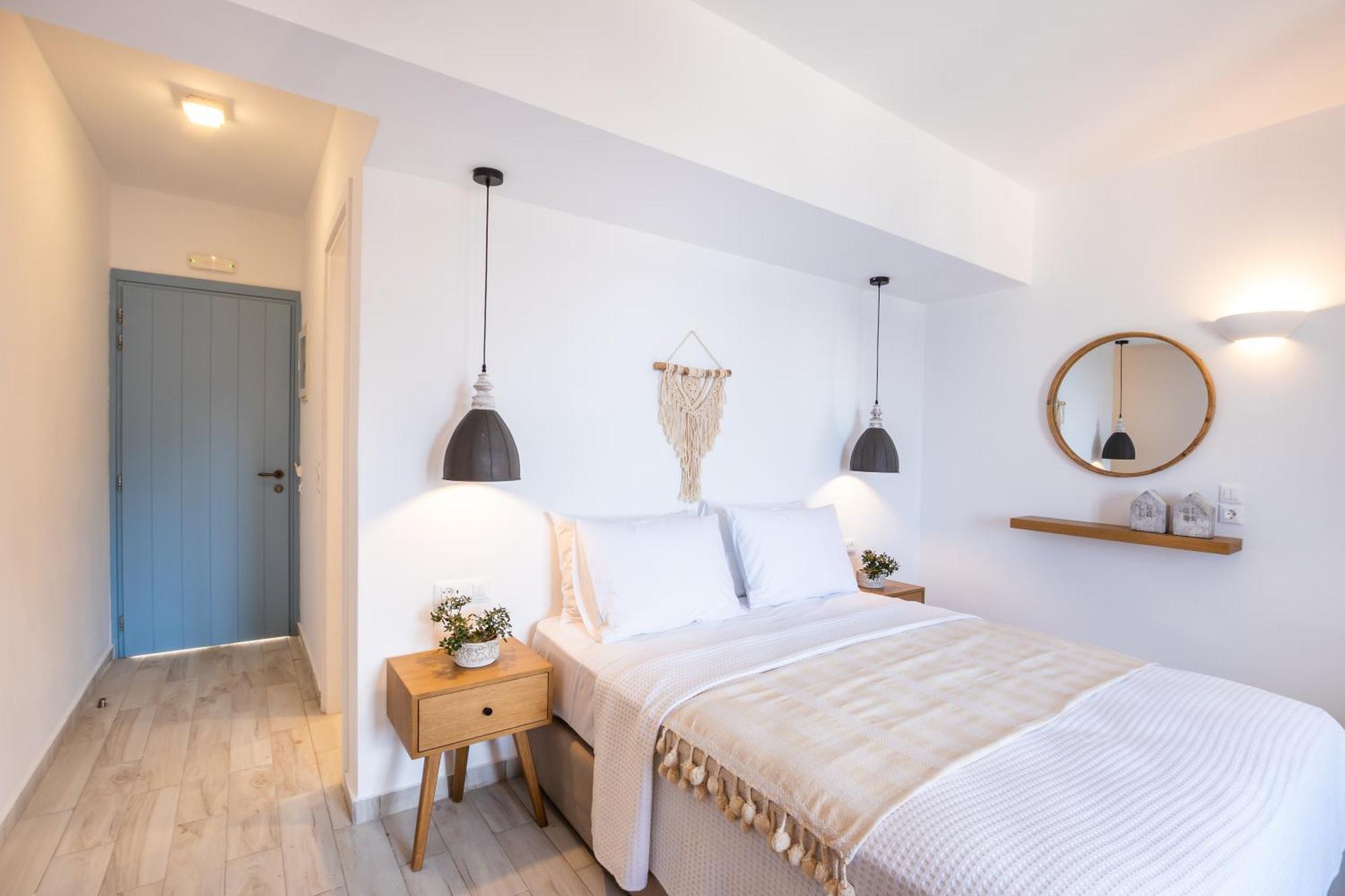 Yploui Suites Karpathos Exterior foto