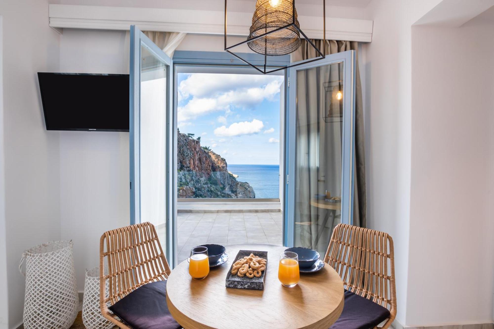 Yploui Suites Karpathos Exterior foto
