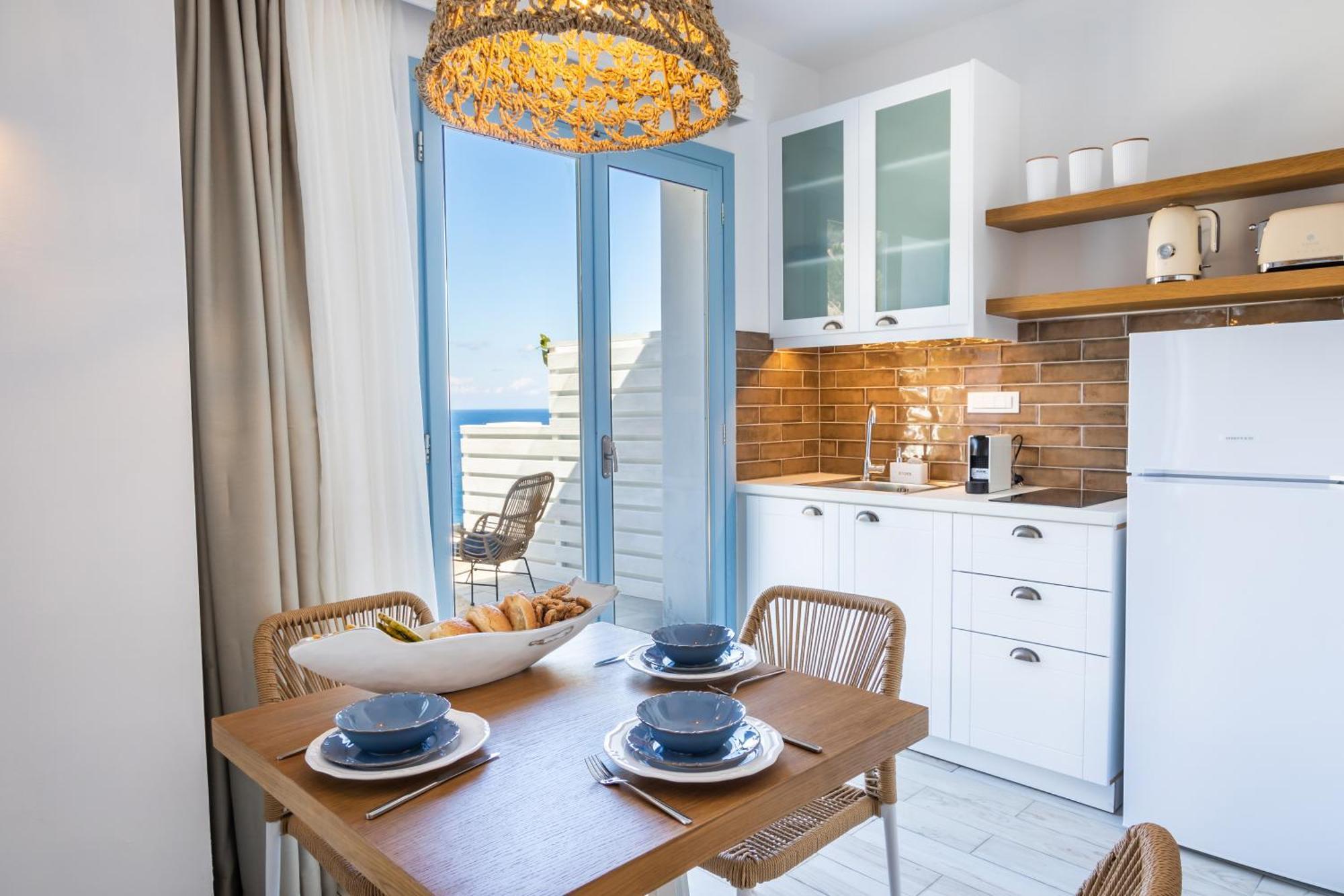 Yploui Suites Karpathos Exterior foto